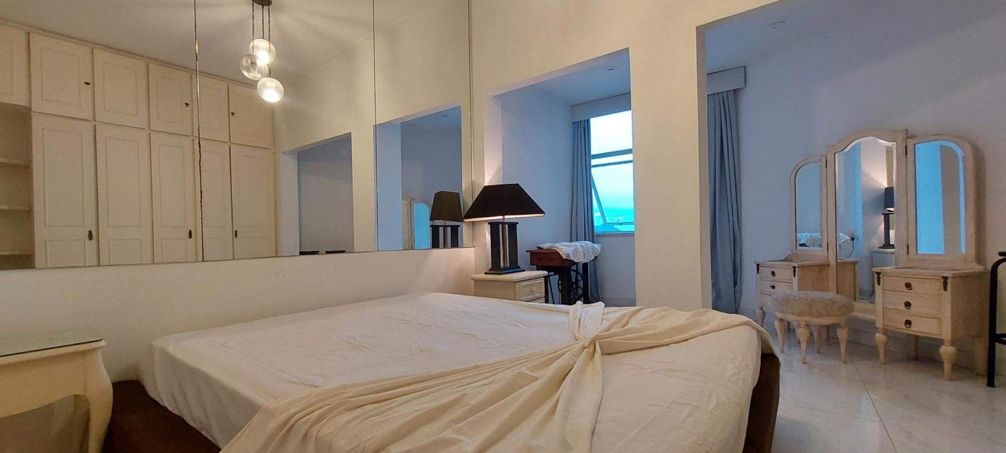 Frontal Mar Em Copa! Vista 180⁰ - Classico 3 Qtos! Apartamento *